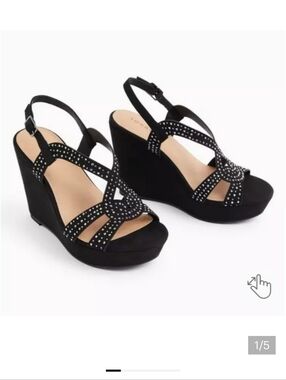 🆕️7.5 WW BLACK FAUX SUEDE JEWELED PLATFORM WEDGED HEELS - WIDE WIDTH